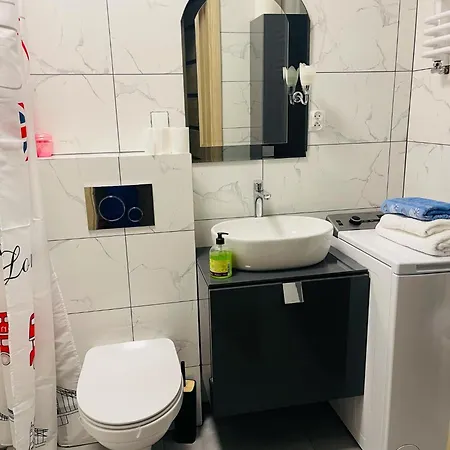 Apartment Mieszkanie, Kawalerka Na Wynajem Kilkudniowy Budynek 48 Mieszkanie Nr20 *