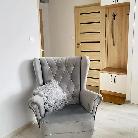 Mieszkanie, Kawalerka Na Wynajem Kilkudniowy Budynek 48 Mieszkanie Nr20 * Lubawa